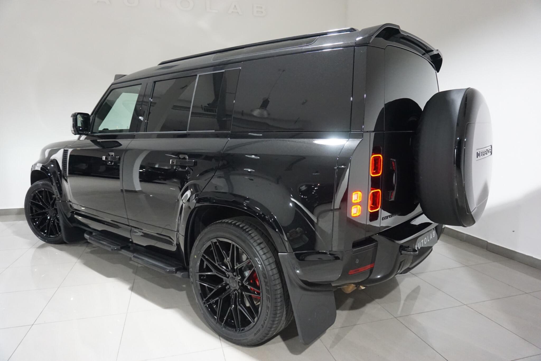 Land Rover Defender 110 3.0 D350 MHEV X-Dynamic HSE Hard Top SUV Auto 4WD MWB Euro 6 (s/s) 5dr